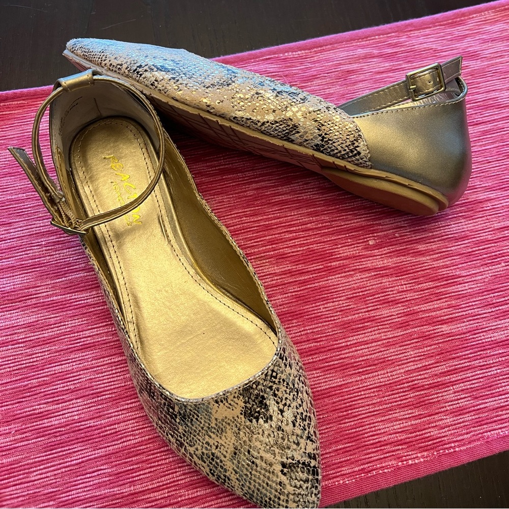 Kenneth Cole Reaction gold snakeskin flats with ankle straps. BEAUTIFUL